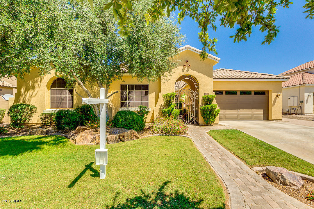 3102 E Powell Way, Gilbert, AZ 85298 photo 4