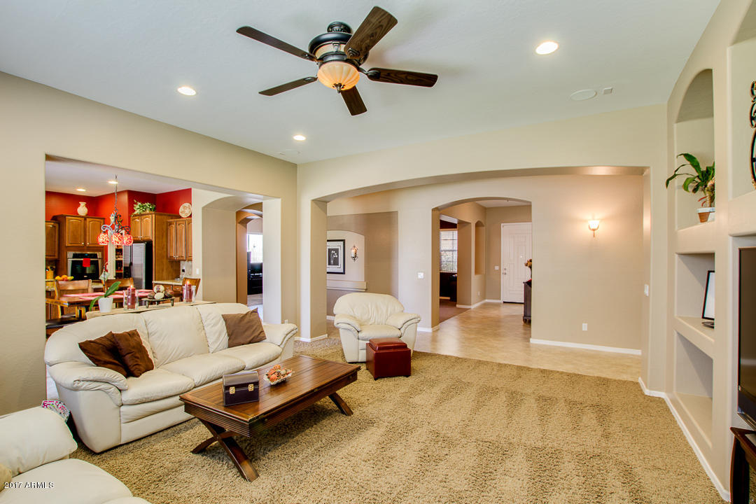 3102 E Powell Way, Gilbert, AZ 85298 photo 17