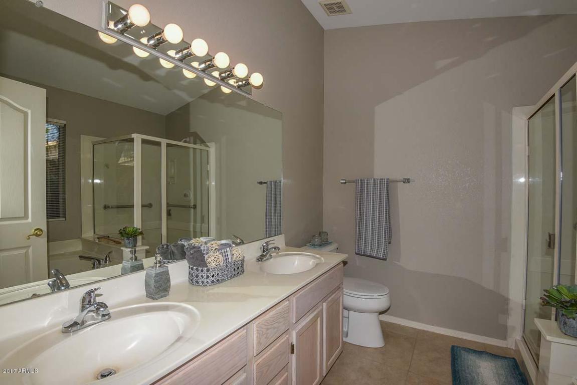 1218 E Michelle Dr, Phoenix, AZ 85022 photo 12