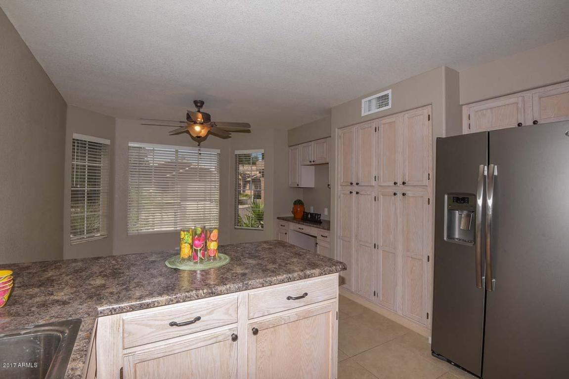 1218 E Michelle Dr, Phoenix, AZ 85022 photo 5