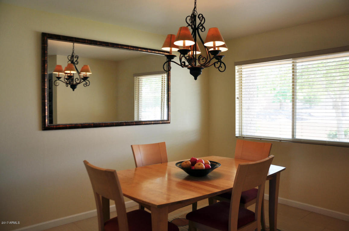 2302 E Lamar Rd, Phoenix, AZ 85016 photo 9