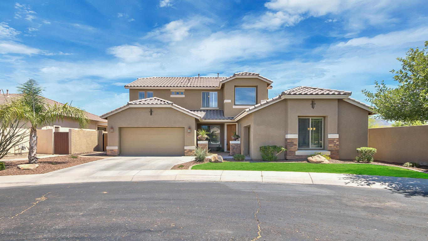3585 E Riopelle Ct, Gilbert, AZ 85298 photo 2