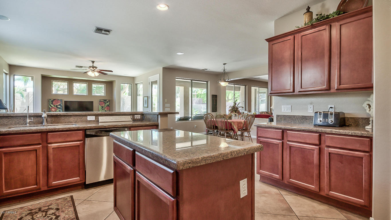 3585 E Riopelle Ct, Gilbert, AZ 85298 photo 15