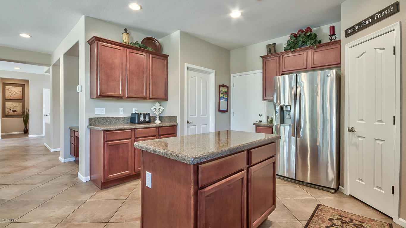 3585 E Riopelle Ct, Gilbert, AZ 85298 photo 14