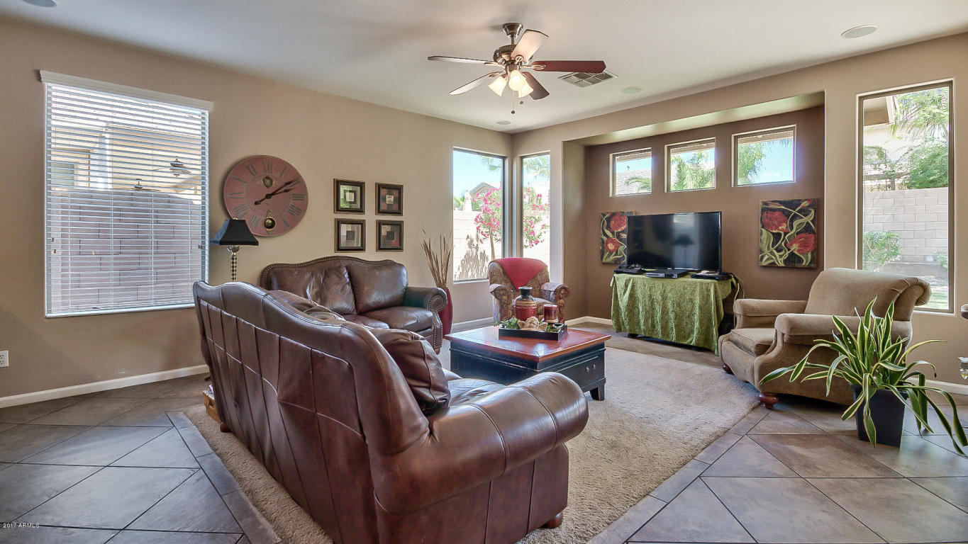 3585 E Riopelle Ct, Gilbert, AZ 85298 photo 18