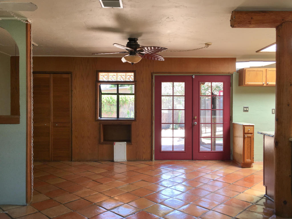1333 E Becker Ln, Phoenix, AZ 85020 photo 5