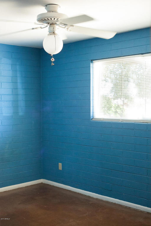 1333 E Becker Ln, Phoenix, AZ 85020 photo 9