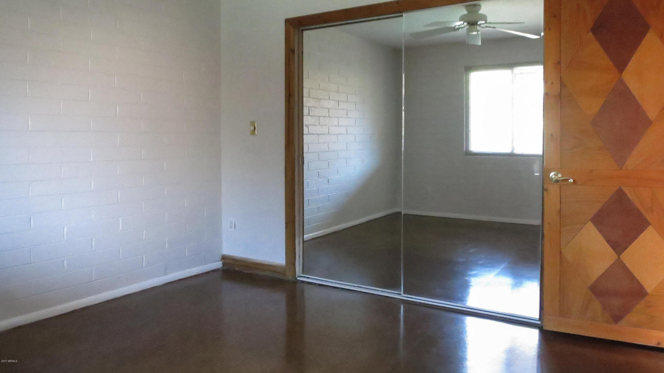 1333 E Becker Ln, Phoenix, AZ 85020 photo 11