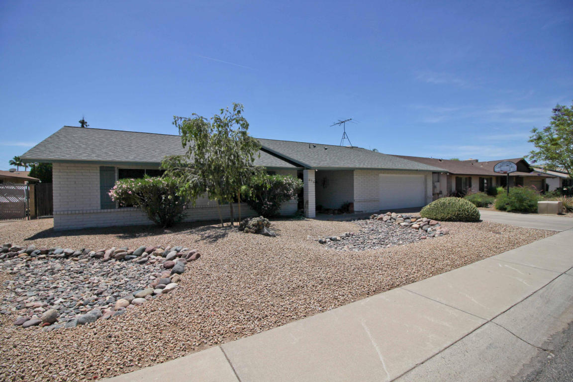613 E Muriel Dr, Phoenix, AZ 85022 photo 1