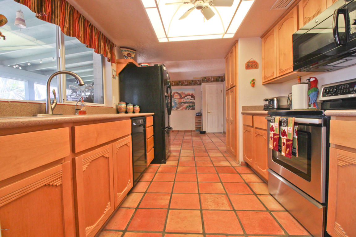 613 E Muriel Dr, Phoenix, AZ 85022 photo 10