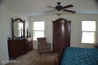 879 Euclid Ave, Gilbert, AZ 85297 photo 5