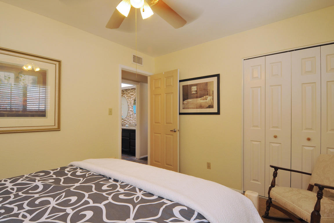 3702 E Garden Dr, Phoenix, AZ 85028 photo 25