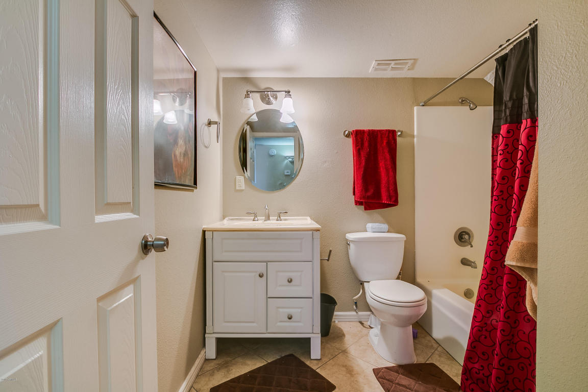 3033 E Windrose Dr, Phoenix, AZ 85032 photo 7