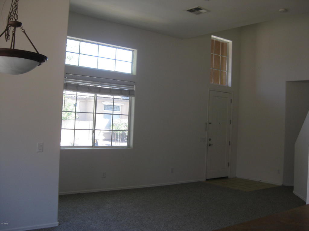 3827 E Pollack St, Phoenix, AZ 85042 photo 8