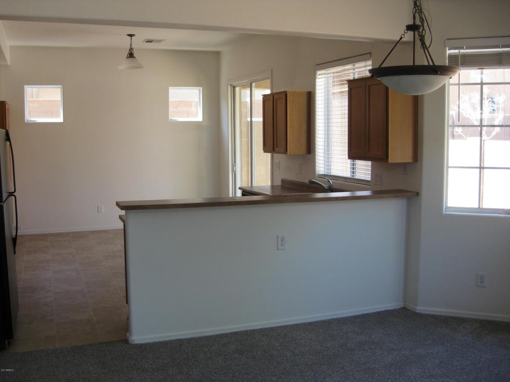 3827 E Pollack St, Phoenix, AZ 85042 photo 5