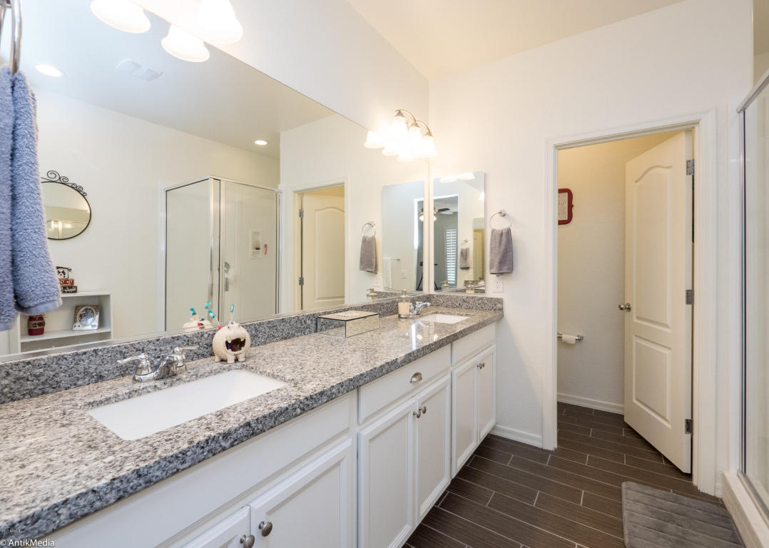 4245 E Toledo St, Gilbert, AZ 85295 photo 9