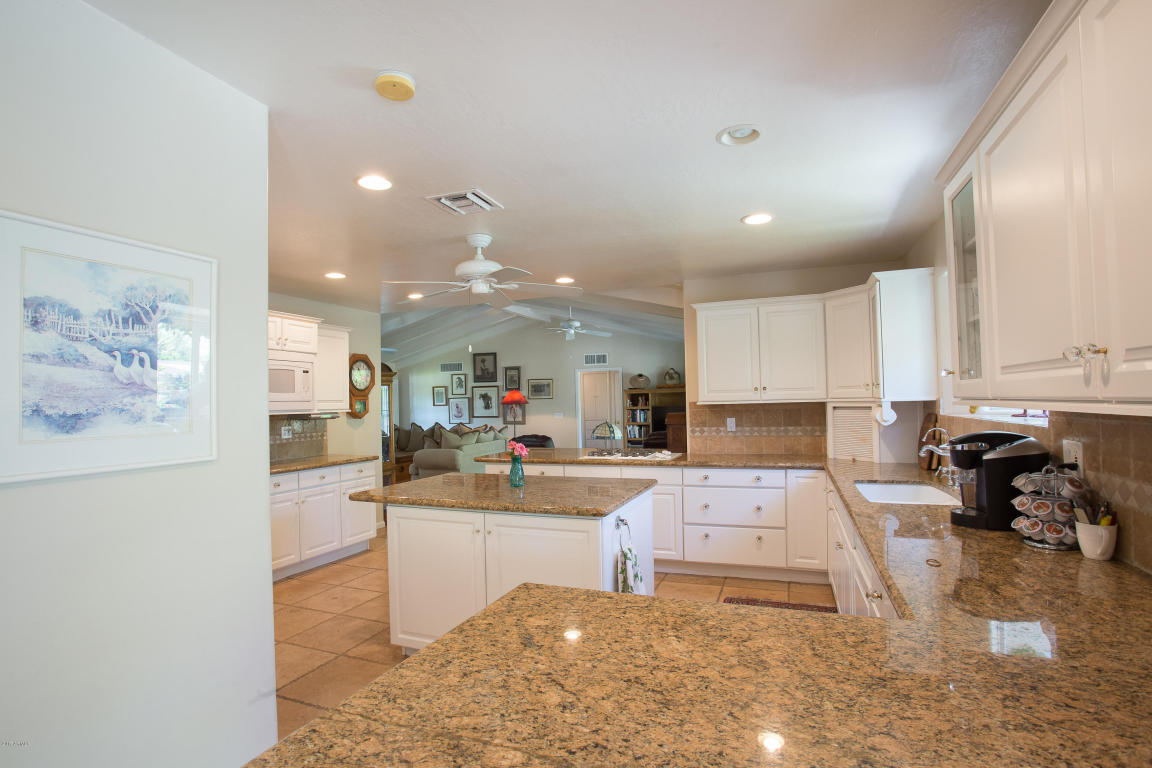 110 W Lawrence Rd, Phoenix, AZ 85013 photo 16