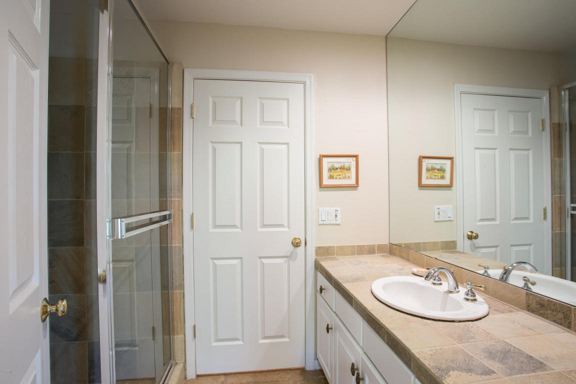 110 W Lawrence Rd, Phoenix, AZ 85013 photo 32