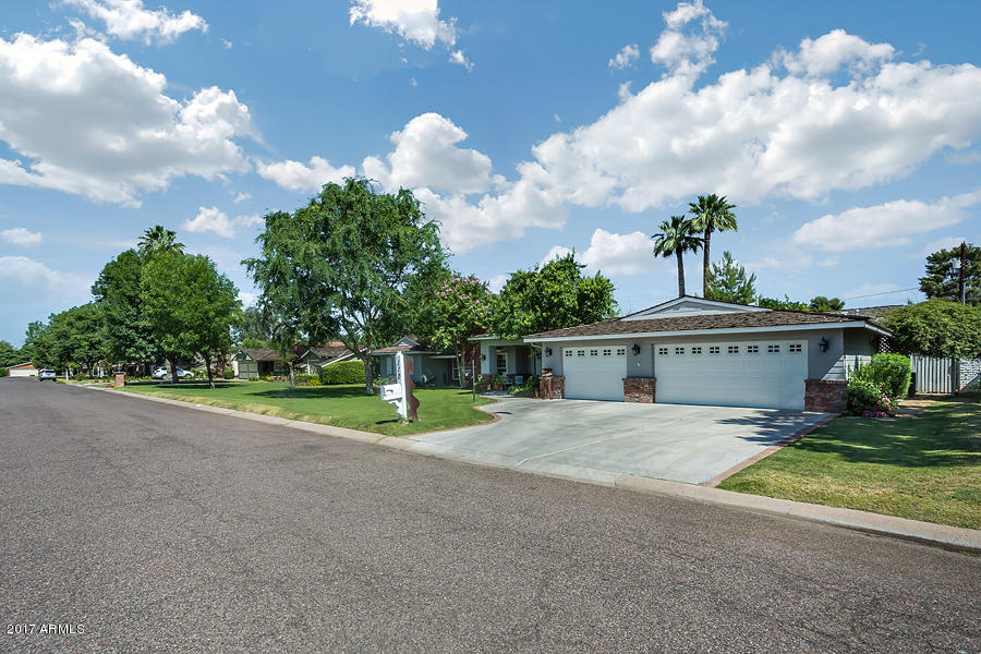 110 W Lawrence Rd, Phoenix, AZ 85013 photo 3