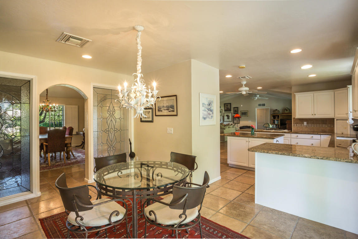 110 W Lawrence Rd, Phoenix, AZ 85013 photo 15