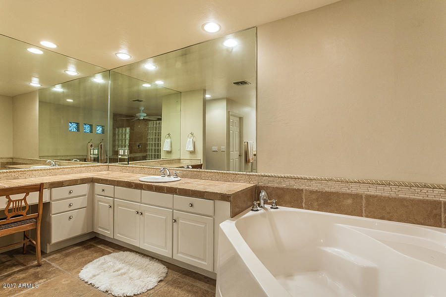 110 W Lawrence Rd, Phoenix, AZ 85013 photo 26