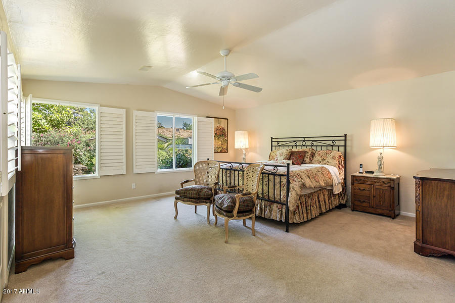 110 W Lawrence Rd, Phoenix, AZ 85013 photo 22