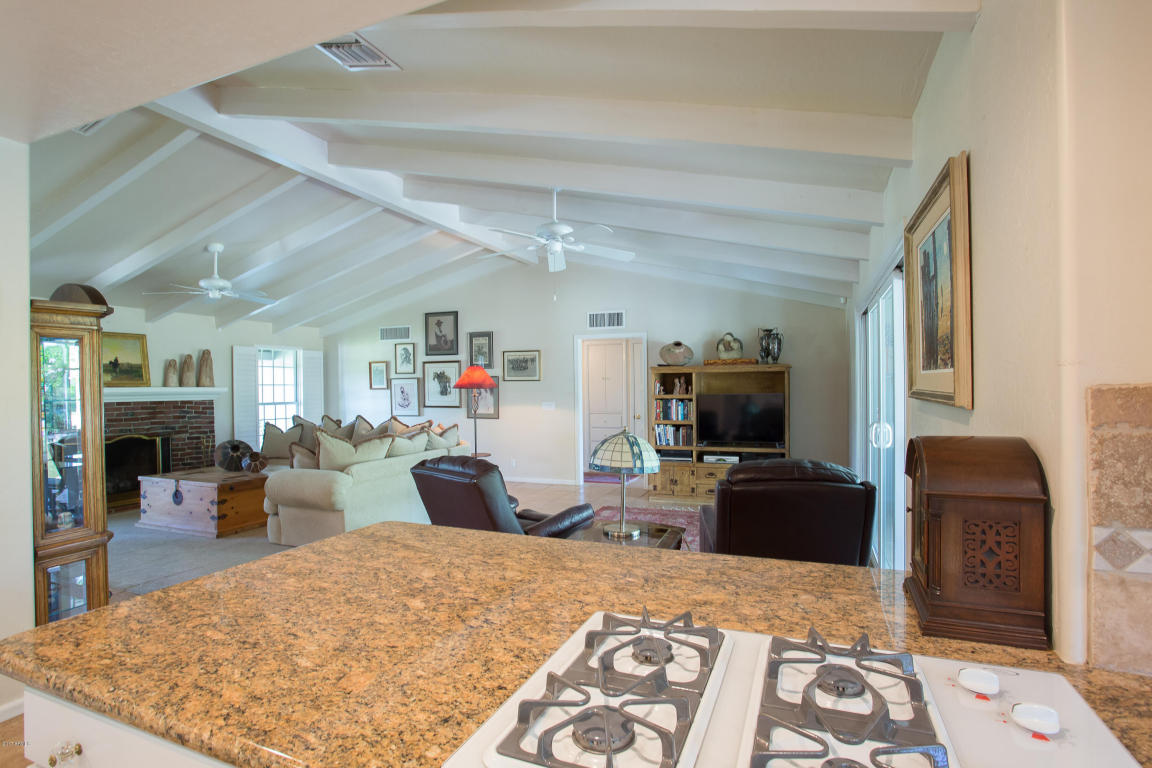 110 W Lawrence Rd, Phoenix, AZ 85013 photo 12