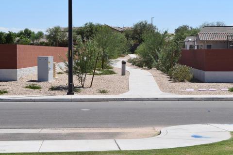 996 E Knightsbridge Way, Gilbert, AZ 85297 photo 31