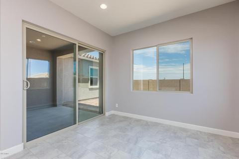 996 E Knightsbridge Way, Gilbert, AZ 85297 photo 10