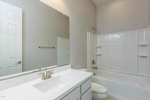 996 E Knightsbridge Way, Gilbert, AZ 85297 photo 19