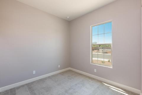 996 E Knightsbridge Way, Gilbert, AZ 85297 photo 20