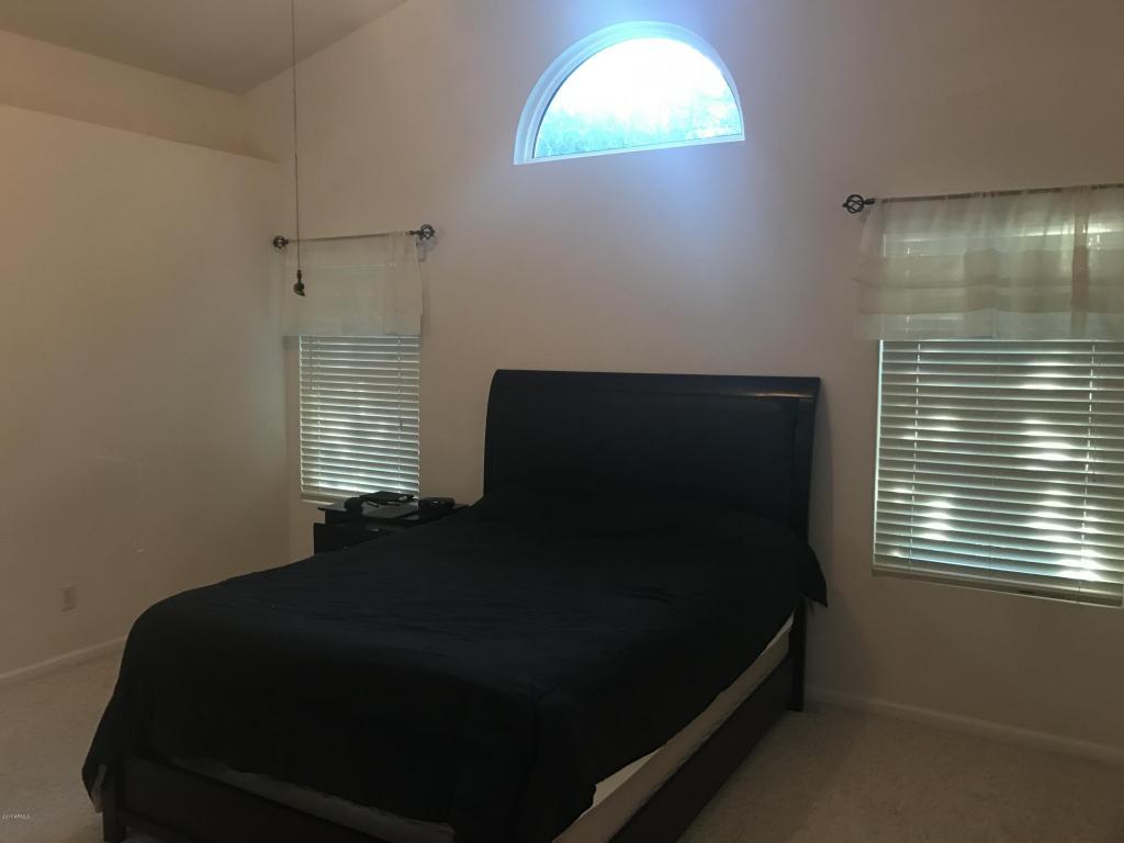 3538 E Tonto Ln, Phoenix, AZ 85050 photo 5