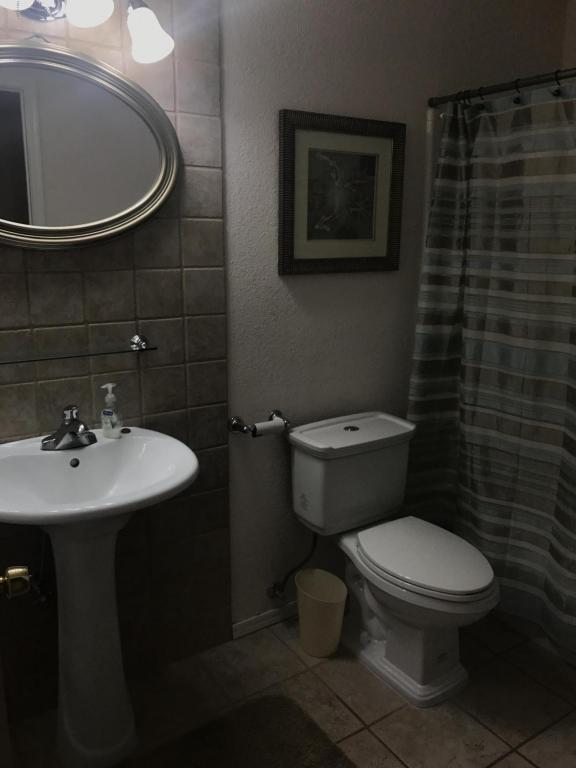 3538 E Tonto Ln, Phoenix, AZ 85050 photo 4
