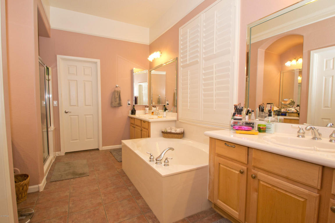 3098 E Linda Ln, Gilbert, AZ 85234 photo 18