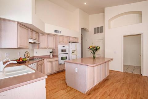 972 E Constitution Dr, Gilbert, AZ 85296 photo 14