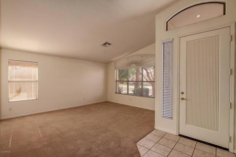 972 E Constitution Dr, Gilbert, AZ 85296 photo 4
