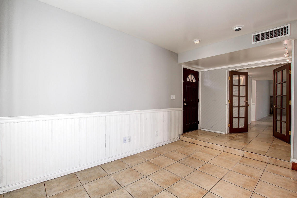 4772 N 65th Dr, Phoenix, AZ 85033 photo 4