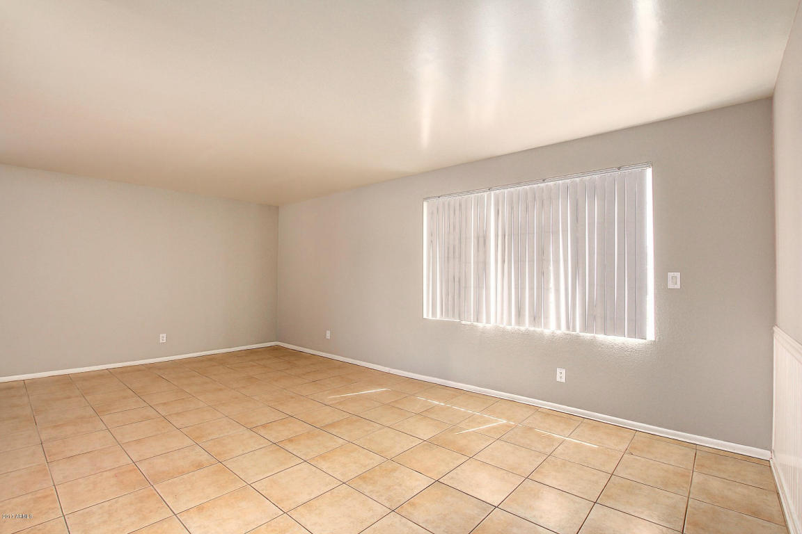 4772 N 65th Dr, Phoenix, AZ 85033 photo 5