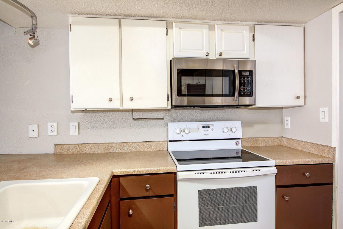 4772 N 65th Dr, Phoenix, AZ 85033 photo 11