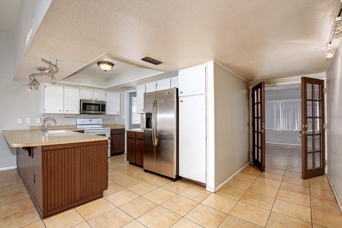 4772 N 65th Dr, Phoenix, AZ 85033 photo 9