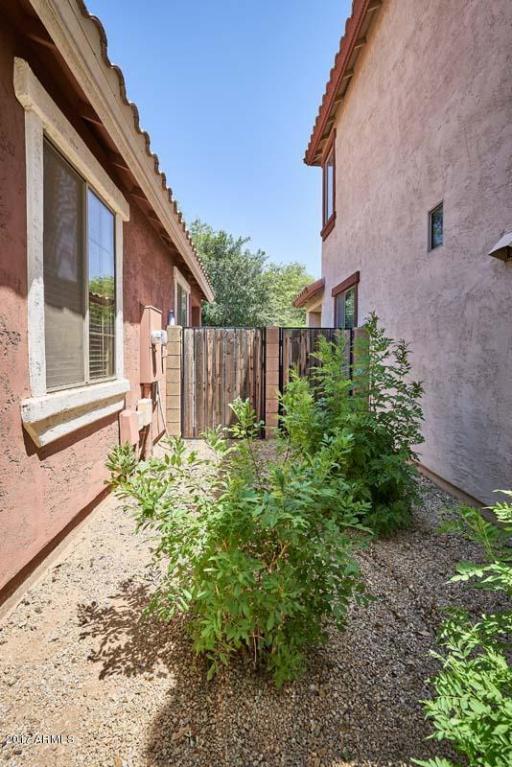 1028 E Cantebria Dr, Gilbert, AZ 85296 photo 25