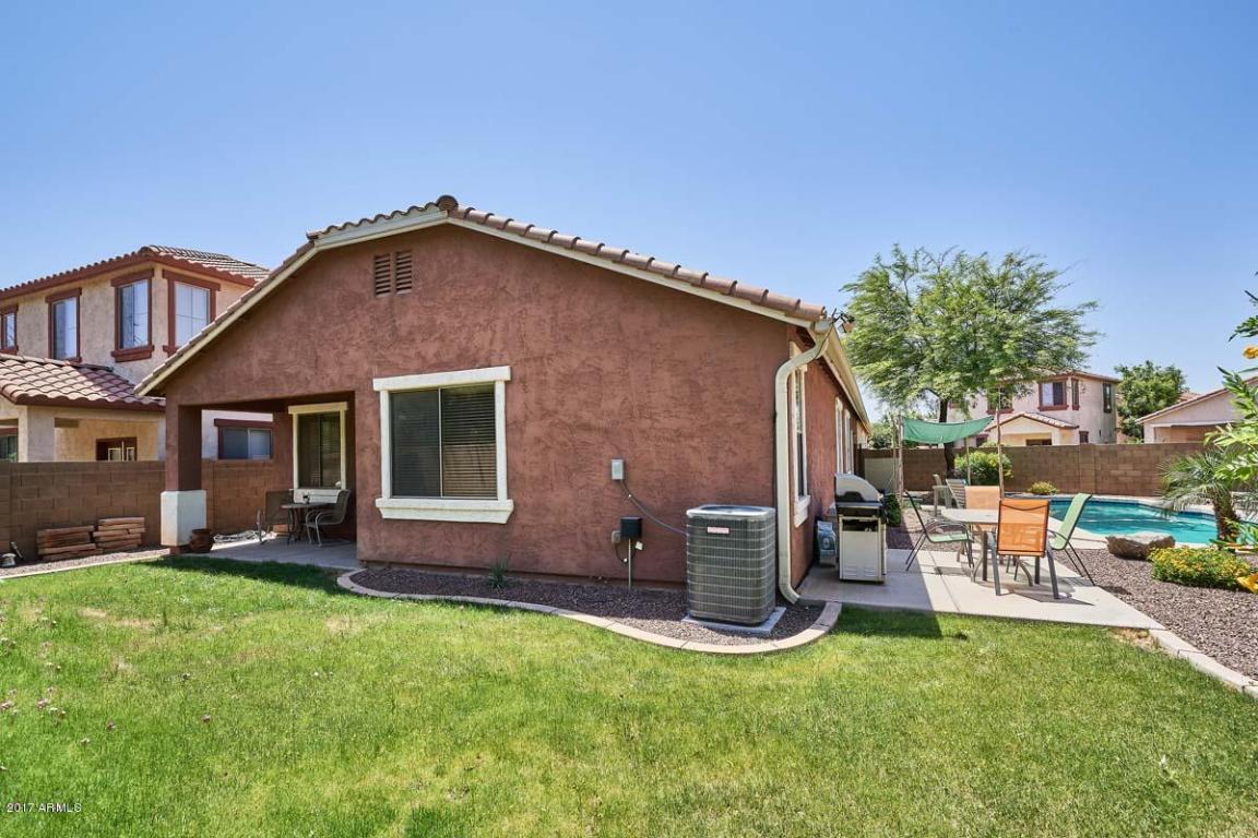 1028 E Cantebria Dr, Gilbert, AZ 85296 photo 18
