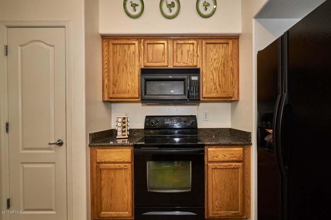 1028 E Cantebria Dr, Gilbert, AZ 85296 photo 7