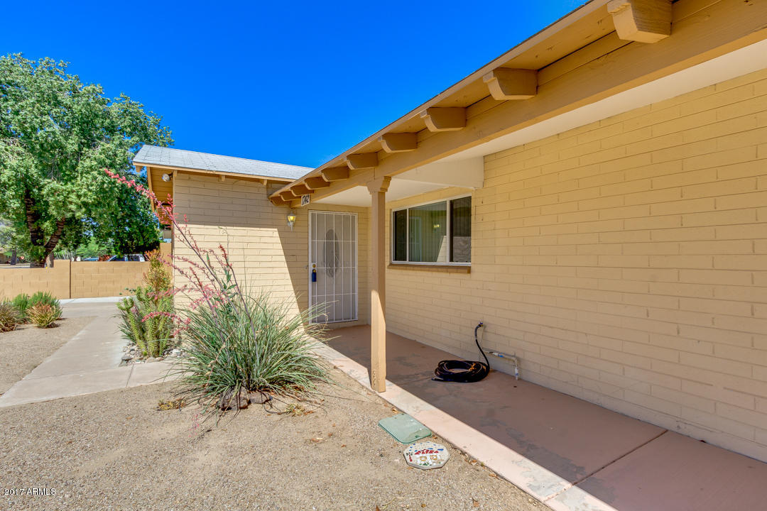 1742 E 1st Pl, Mesa, AZ 85203 photo 4