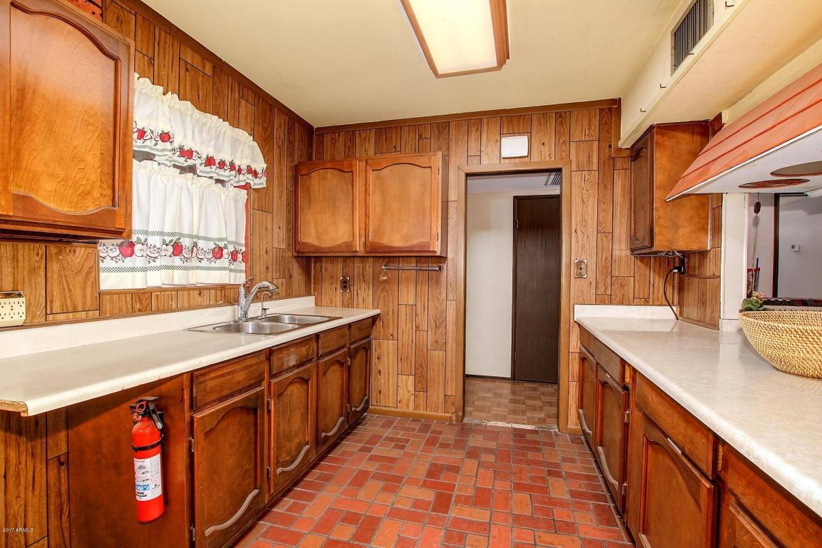 4840 N 31st Pl, Phoenix, AZ 85016 photo 6