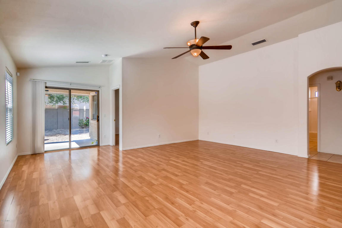 10227 E Kiva Ave, Mesa, AZ 85209 photo 5