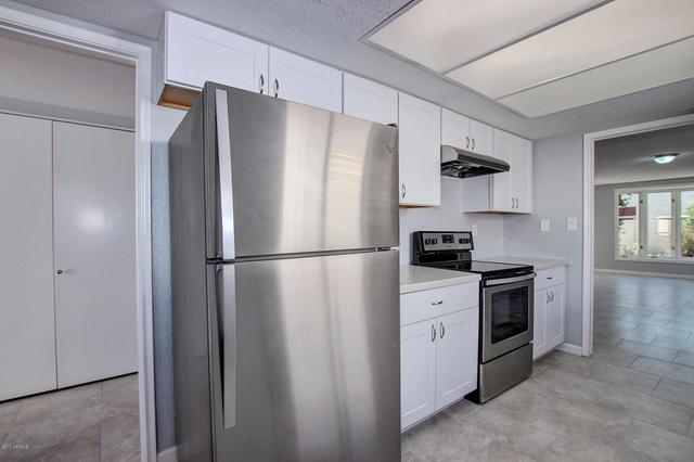 2425 W Eugie Ave, Phoenix, AZ 85029