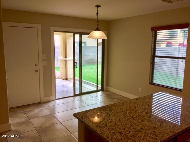 1146 E Hampton Ln, Gilbert, AZ 85295 photo 8
