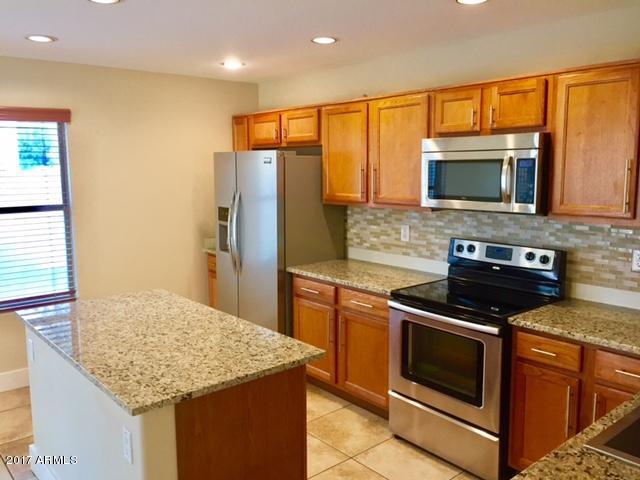 1146 E Hampton Ln, Gilbert, AZ 85295 photo 5