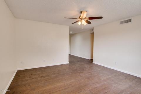 5730 W Avalon Dr, Phoenix, AZ 85031 photo 9